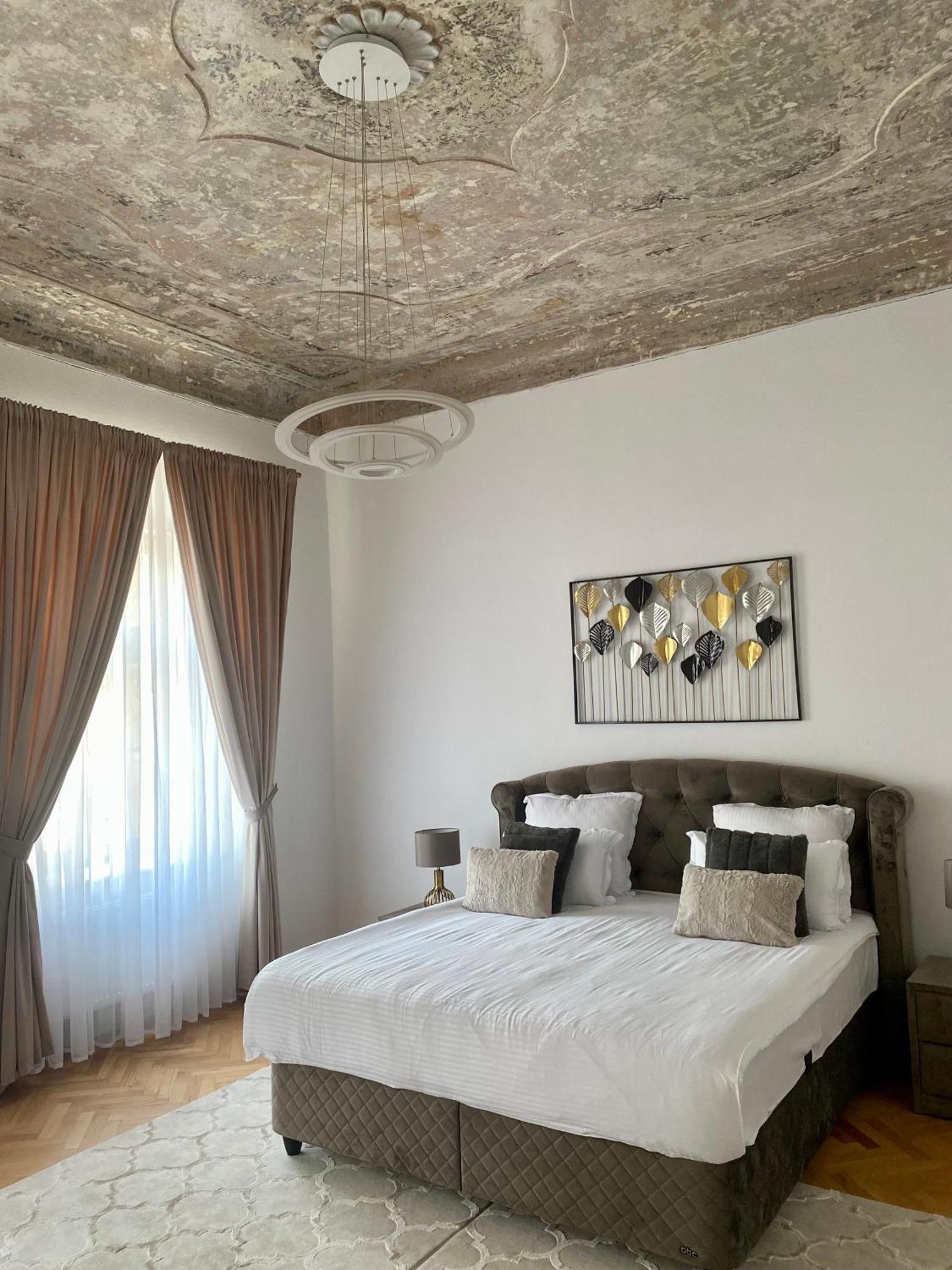 Schiller Rooms Hermannstadt Exterior foto